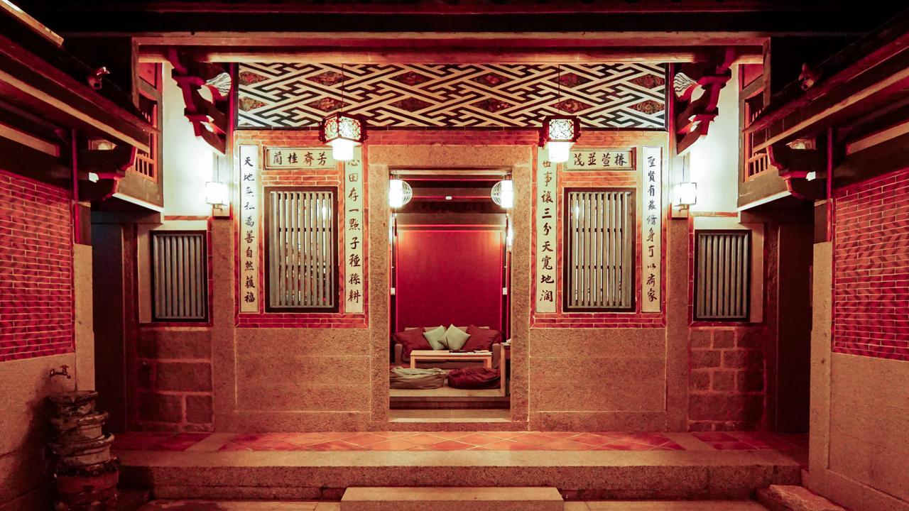 Beishan Old Western Style Hostel Jinning Extérieur photo