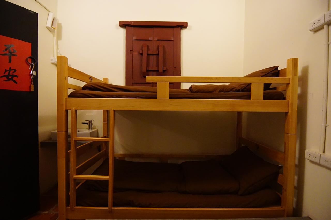 Beishan Old Western Style Hostel Jinning Extérieur photo